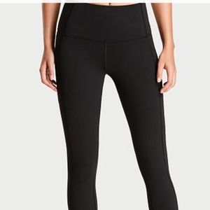 Victoria Sport Highrise Knockout Capri